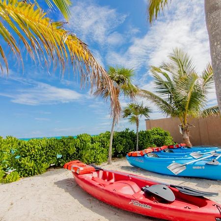 Golden Pelican Villa- 5 Bdr Beachfront Home In North Caicos, Turks & Caicos Whitby Экстерьер фото