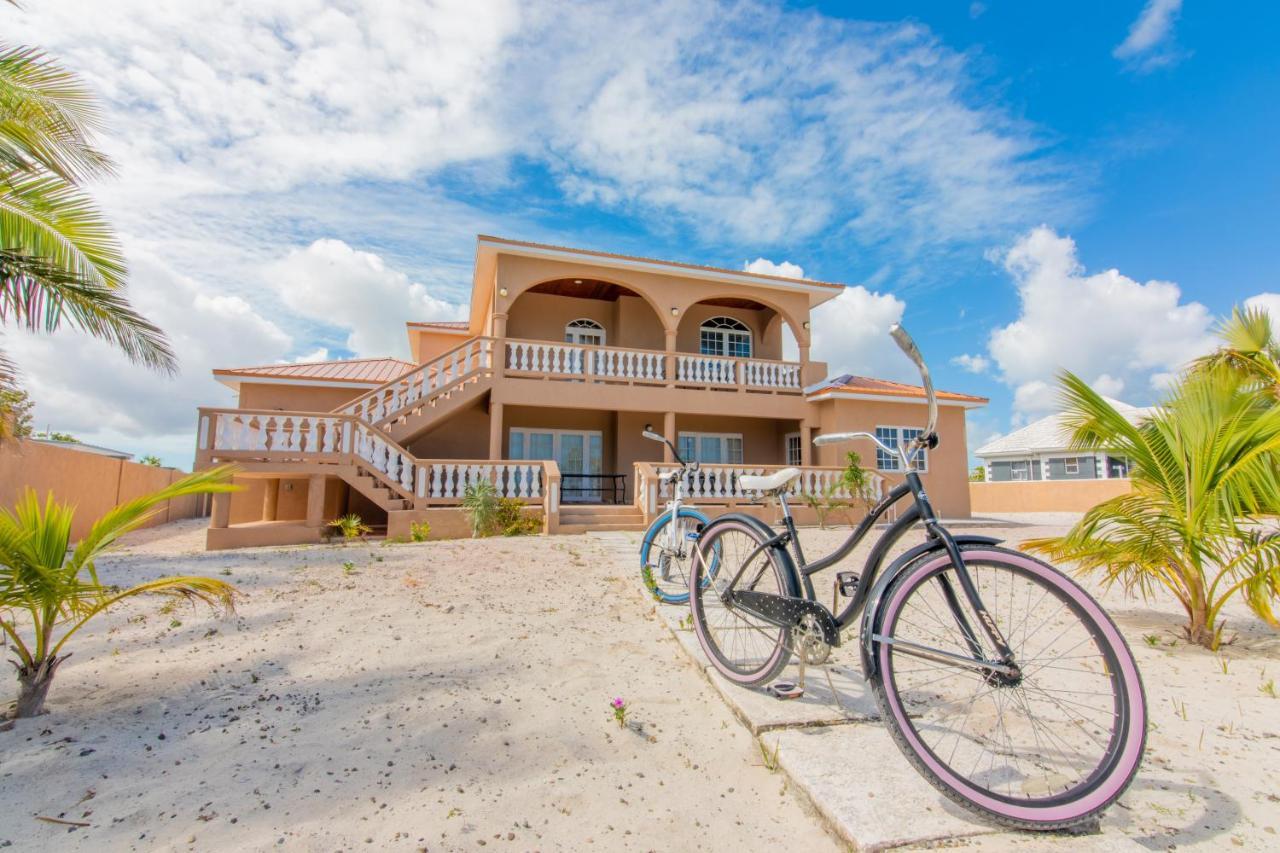 Golden Pelican Villa- 5 Bdr Beachfront Home In North Caicos, Turks & Caicos Whitby Экстерьер фото