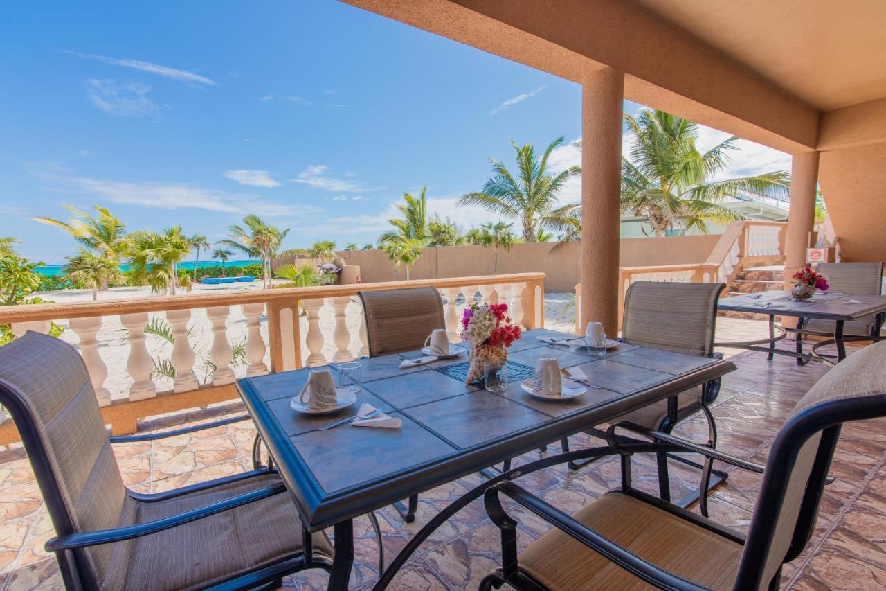 Golden Pelican Villa- 5 Bdr Beachfront Home In North Caicos, Turks & Caicos Whitby Экстерьер фото